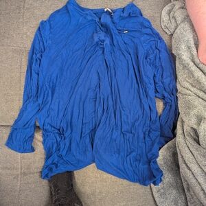 Women's Blue Long Sleeve Top